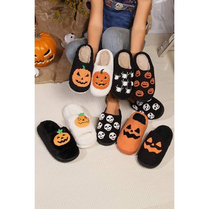 Black Halloween Pumpkin Print Plush Slippers