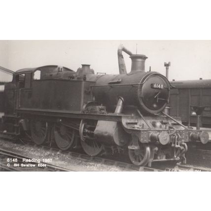 LMS 6148 Fowler Royal Scot Train at Reading Railway Station 1957 Postcard
