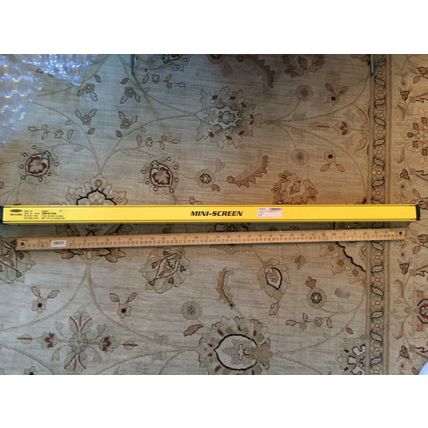NEW BANNER MSE3624Y ENGINEERING MINI-SCREEN YELLOW PAINTED EMITTER ,BB