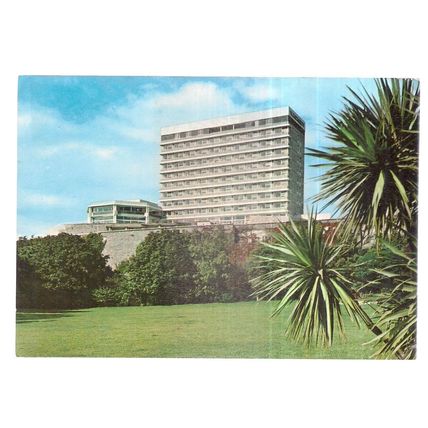 THE MAYFLOWER HOTEL, PLYMOUTH, DEVON used postcard by J Arthur Dixon 1972 pm =