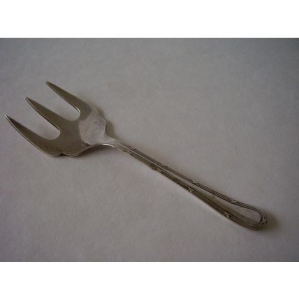 Antique 'Reed & Ribbon' Victorian Edwardian Meat Bread Muffin Fork Silver Plated