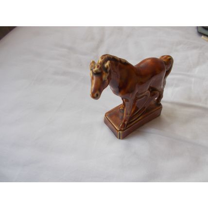 HORSE ON BASE NO MAKER KNOWN (03/02) # # # #