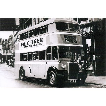 Black & White Photograph of Northampton Corporation Transport - VV 9146