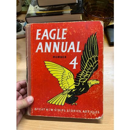 1954 "EAGLE ANNUAL NUMBER 4" DAN DARE ILLUSTRATED HARDBACK BOOK (P5)