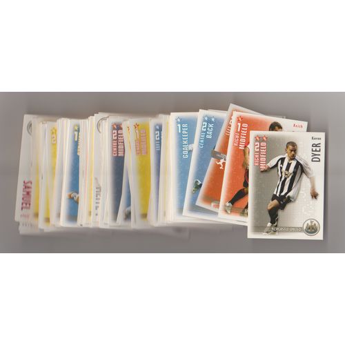 Shoot Out Football cards 2006 x 100 assorted includes John A Riise & Kieron Dyer