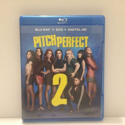 Pitch Perfect 2 Single Blu-Ray Disc Only (No DVD or Digital Download Included)