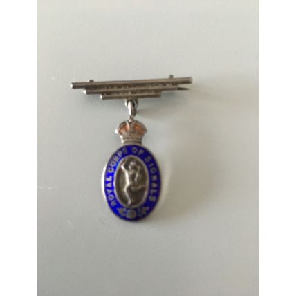 PIN BADGE - ROYAL SIGNAL CORPS