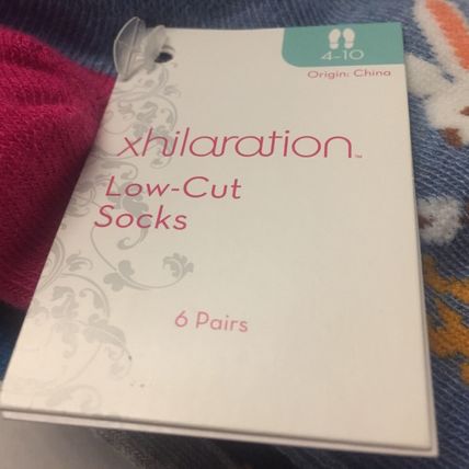 New xHilaration Camping Low Cut 6 Pair Socks Fits Show Size 4-10