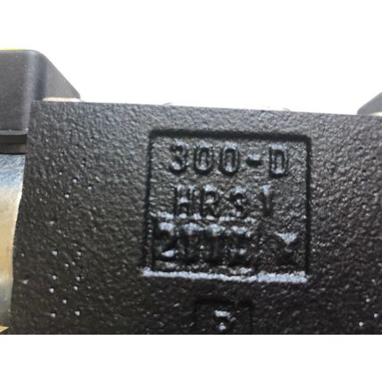NEW PARKER D31VW001C4NJDLJ5 VALVE,PARKER D1VW004CNJDLJ591 HYDRAULIC VALVE,SE