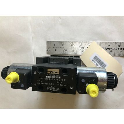 NEW PARKER D31VW001C4NJDLJ5 VALVE,PARKER D1VW004CNJDLJ591 HYDRAULIC VALVE,SE