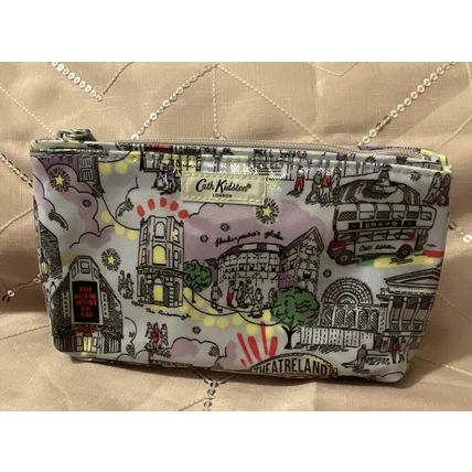 A Very Sweet Cath Kidston Makeup Bag