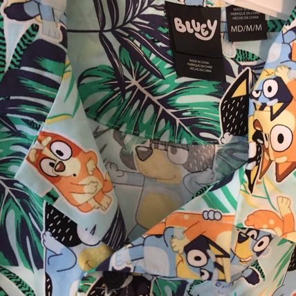 NEW Men's Bluey Button Up Medium (38/40) Short Sleeve Shirt
