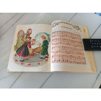 Old Vintage Original Little Golden Book Of Hymns (H) Eighth Edition 1947