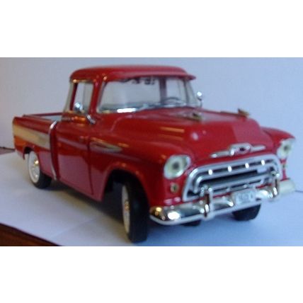 1957 CHEVROLET CAMEO PICK UP 1:18 ERTL