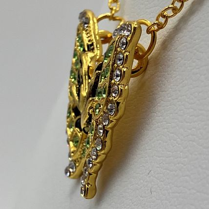 Necklace Rhinestone Butterfly Gold Tone Hands #629