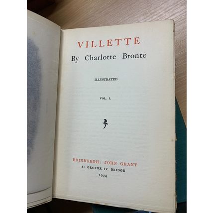 1924 CHARLOTTE BRONTE "VILLETTE" VOLS 1 & 2 FICTION 1.5kg HARDBACK BOOKS (P8)