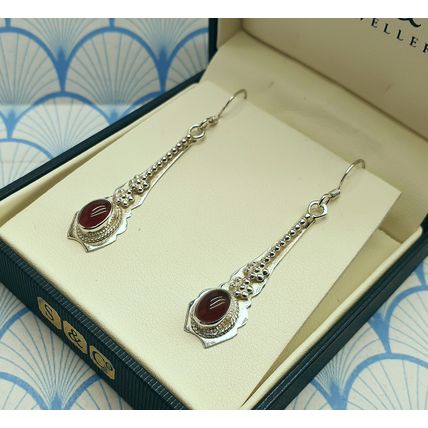 Vintage 925 Sterling Silver and Red Carnelian Cabochon Drop Earrings With Box