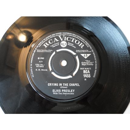 7" 1965 ELVIS PRESLEY.CRYING IN THE CHAPEL.RCA.1455.I BELIEVE IN.VERY GOOD PLUS