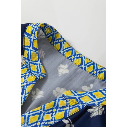 Blue Floral Print Half Sleeve Contrast Trim V Neck Blouse