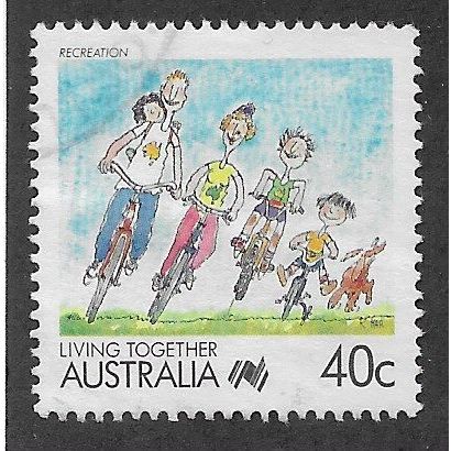 AUS 1988 40c 'LIVING TOGETHER - RECREATION' FINE USED (EBID67-180)