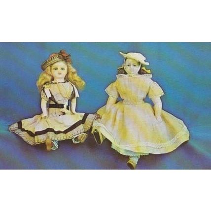 Arreton Doll Museum Isle Of Wight Pink Cream Dress Real Hair Rare 1970s Postcard
