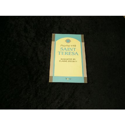 Praying with saint Teresa by Battistina Capalbo