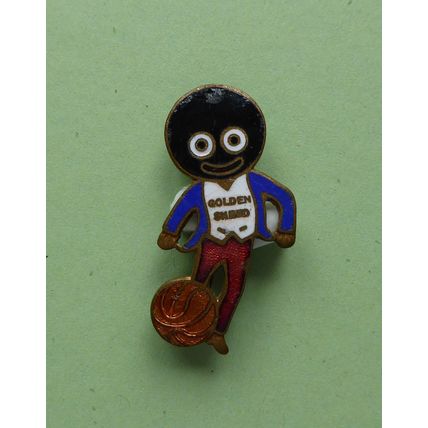 Robertson's Jam 1950's Footballer Badge
