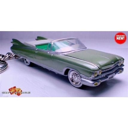 HTF KEYCHAIN 59/60 GREEN CADILLAC ELDORADO CUSTOM Ltd GREAT GIFT NOVELTY