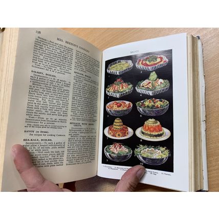 c1950 "MRS BEETON'S ALL ABOUT COOKERY" ILLUSTRATED HARDBACK BOOK (P4)