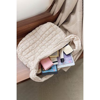 White Quilted Zipper Large Shoulder Bag