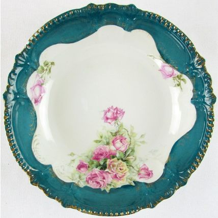 Vintage Hand Painted Green with Roses 8-1/8" Round Vegetable Serving Bowl