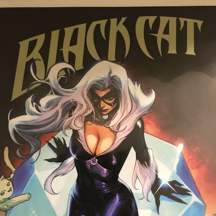 Marvel Black Cat Comic Book Variant #1