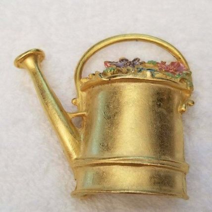 Gold Tone Water Can With Flowers Brooch