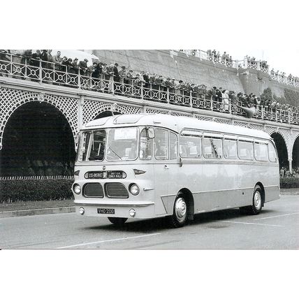 Black & White Photo of Liss & District Omnibus Co. Ltd. - VHO 200