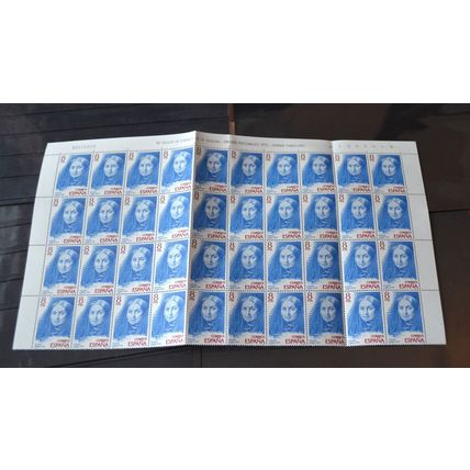 Spain stamps. 1979 Spanish Celebrities MNH 1/2 sheet - top SG 2560 - 2563(AL896)