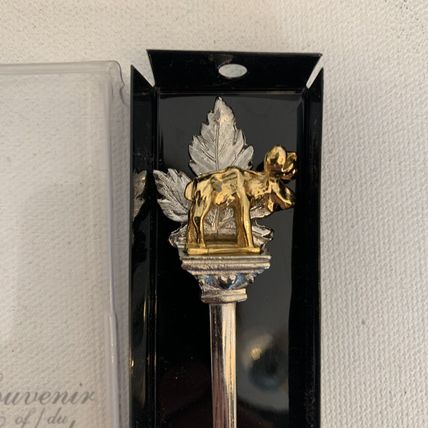 Souvenir Spoon Whitehorse Yukon Canada Gold Plated Moose Maple Leaf Etched Bowl