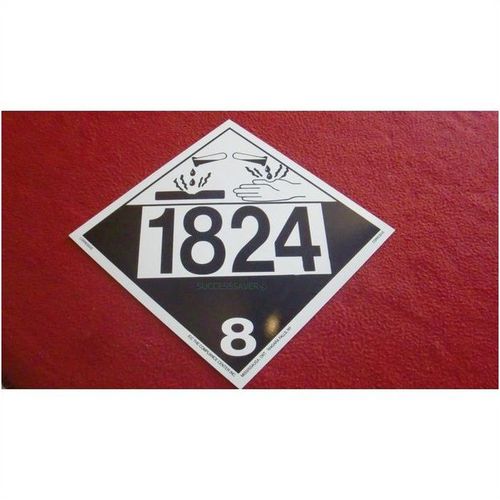 150 Pc Corrosive Safety Hazard 8 Placard Sign 1824 Removable Vinyl 10-3/4x10-3/4