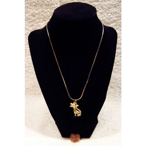 JEWELLERY # 17: Gold Plated Magnetic Necklace With A Gold Plated Cat Pendant