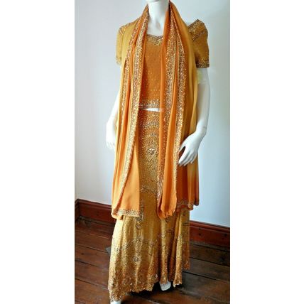 INDIAN WEDDING BRIDAL ORANGE & MUSTARD LEHENGA CHOLI (M) UK 10 £650 BNWT