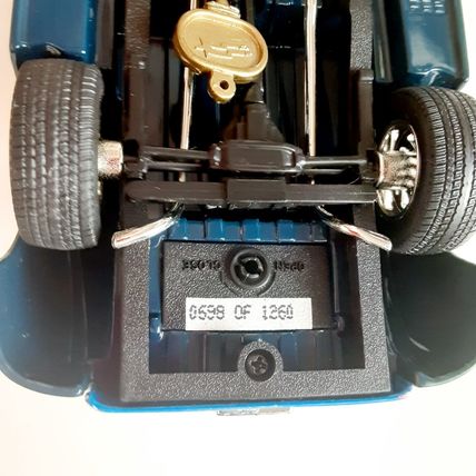 Cornwell Tools Promo 1937 Roadster Convertible (Chevy) 1/24 Bank RARE #698/1260