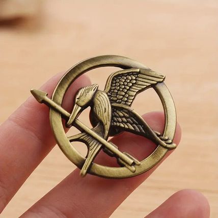 The Hunger Games Gift Costume Jewelry Mockingjay Symbol Pin Stocking Stuffer