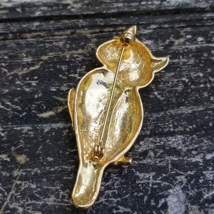 Vintage Gold Tone Owl Brooch