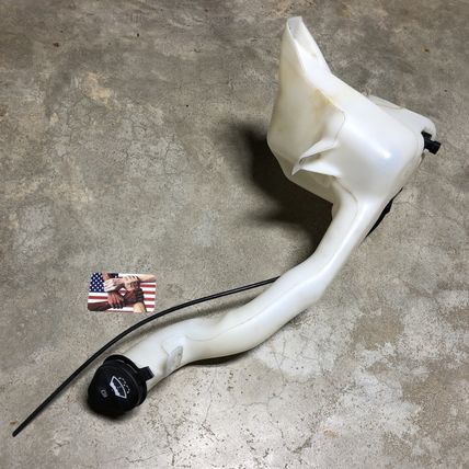 GM 19120261 OEM Washer Fluid Reservoir + Pump 15140461 + Level Sensor 13319533