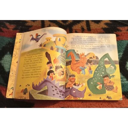 Old Vintage Little Golden Book Hanna Barbera Cave Kids (A) Edition 1963