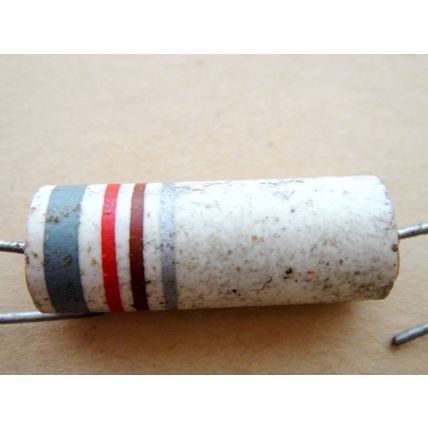 820Ω Carbon Ceramic Erie 5 Watt Resistors x5. New Old Stock. For Valve Amp