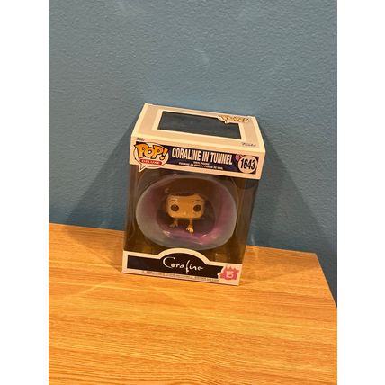 Funko Pop! Deluxe: Coraline - Coraline in Tunnel #1643 Limited Vinyl Figure