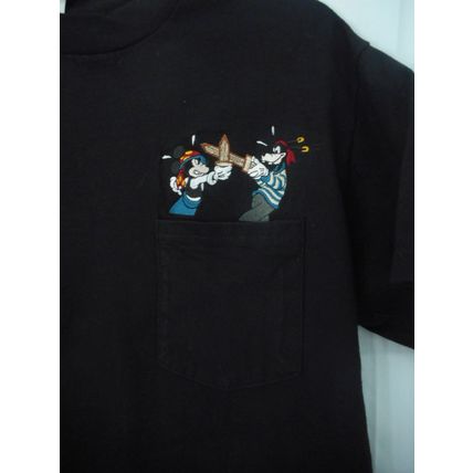 Pocket T Shirt Goofy Mickey Sword Fight Walt Disney World Medium USA Made