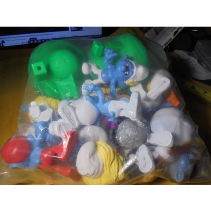 2017-2018 McDonald's SMURFS LOST VILLAGE Entire Set!! $55.00 Shipped!