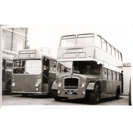 Black & White Photo of Thames Valley Traction Co. Ltd. - 16 DRB ex Notts & Derby