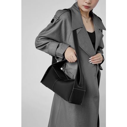 Women Genuine Leather Handbag Black